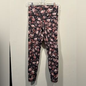 Lululemon leggings size 10